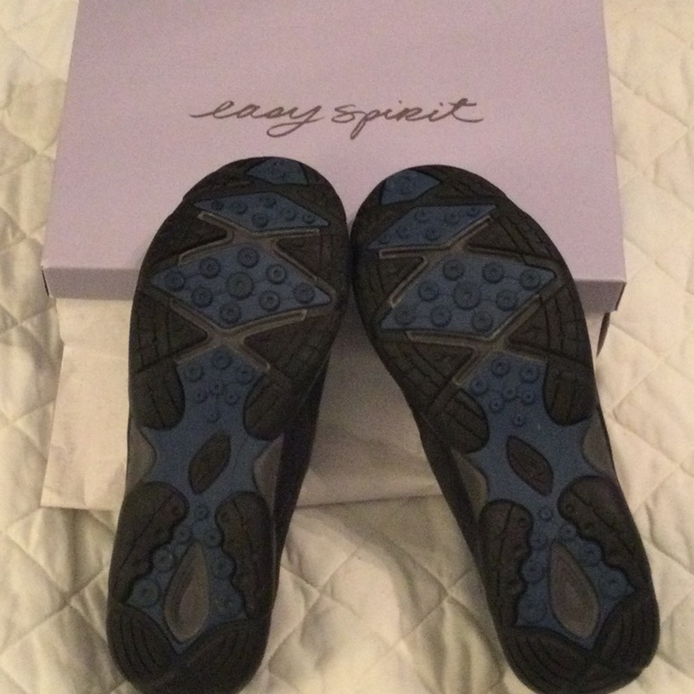 Easy Spirit women’s Casual shoes - Picture 5 of 8